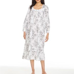 Eileen West Nightgown